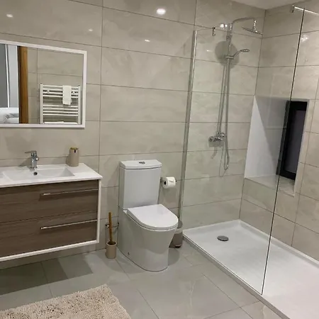 Casa Do Ribeiro Frio Jaktstuga