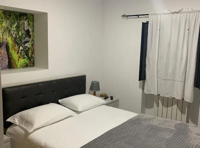 Деревянный коттедж Casa Do Ribeiro Frio *